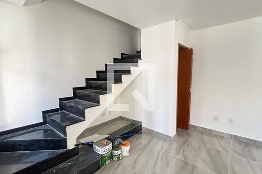 Sala de casa à venda com 2 quartos, 70m² em Vila Alto de Santo Andre, Santo André
