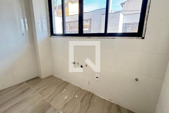 Cozinha de casa à venda com 2 quartos, 70m² em Vila Alto de Santo Andre, Santo André