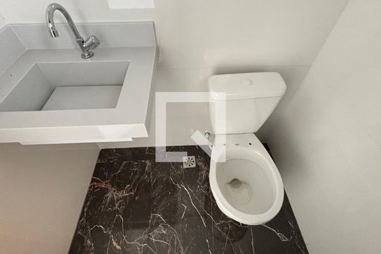 Lavabo de casa à venda com 3 quartos, 95m² em Jardim Utinga, Santo André