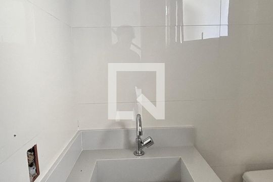 Lavabo de casa à venda com 3 quartos, 95m² em Jardim Utinga, Santo André