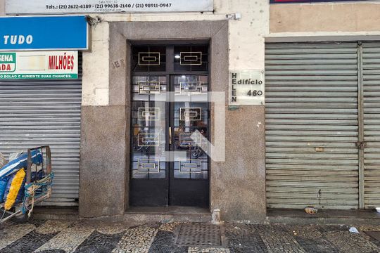 Fachada de kitnet/studio para alugar com 1 quarto, 34m² em Centro, Niterói
