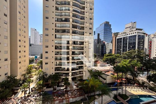 Vista de kitnet/studio à venda com 1 quarto, 26m² em Moema, São Paulo
