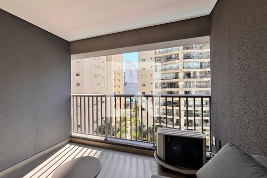 Varanda de kitnet/studio à venda com 1 quarto, 26m² em Moema, São Paulo