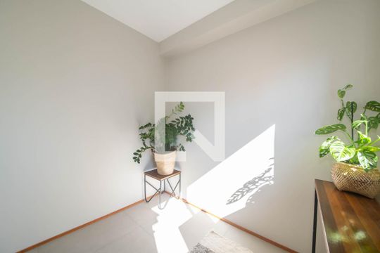Quarto 1 de apartamento para alugar com 2 quartos, 39m² em Campo Belo, São Paulo