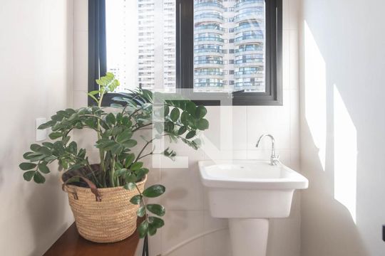 Cozinha - Lavanderia Integrada de apartamento para alugar com 2 quartos, 39m² em Campo Belo, São Paulo