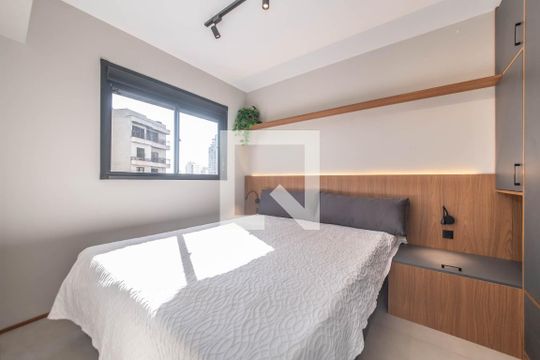 Quarto 2 de apartamento para alugar com 2 quartos, 39m² em Campo Belo, São Paulo