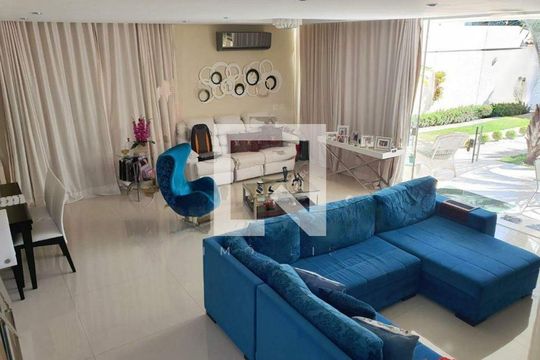 Casa à venda com 5 quartos, 308m² em Recreio dos Bandeirantes, Rio de Janeiro