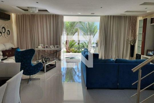 Casa à venda com 5 quartos, 308m² em Recreio dos Bandeirantes, Rio de Janeiro