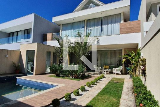 Casa à venda com 5 quartos, 308m² em Recreio dos Bandeirantes, Rio de Janeiro