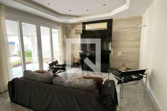 Casa à venda com 6 quartos, 560m² em Recreio dos Bandeirantes, Rio de Janeiro