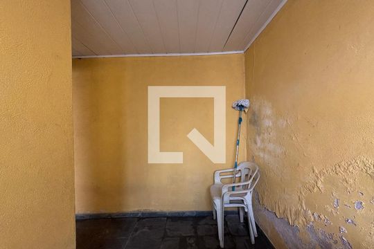 Lavanderia casa 3 de casa à venda com 5 quartos, 264m² em Vila Sao Pedro, Santo André