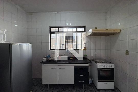 Cozinha casa 2 de casa à venda com 5 quartos, 264m² em Vila Sao Pedro, Santo André