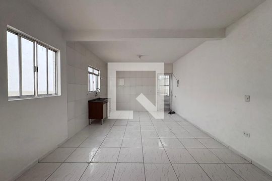 Sala de casa à venda com 5 quartos, 264m² em Vila Sao Pedro, Santo André