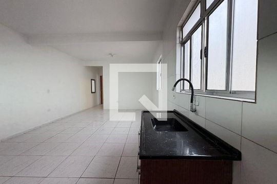 Cozinha de casa à venda com 5 quartos, 264m² em Vila Sao Pedro, Santo André