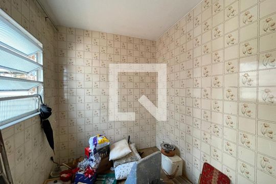 Quarto de Serviço de casa à venda com 3 quartos, 300m² em Tijuca, Rio de Janeiro