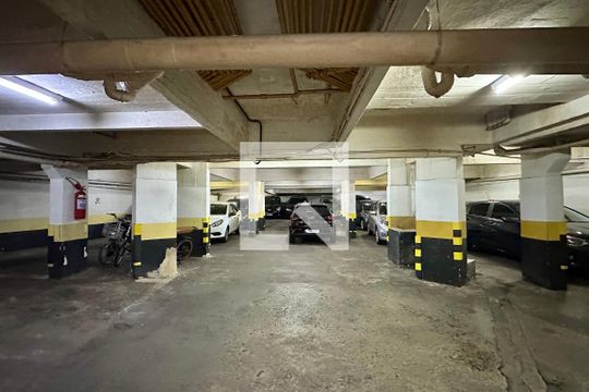 Garagem de apartamento à venda com 3 quartos, 82m² em Copacabana, Rio de Janeiro