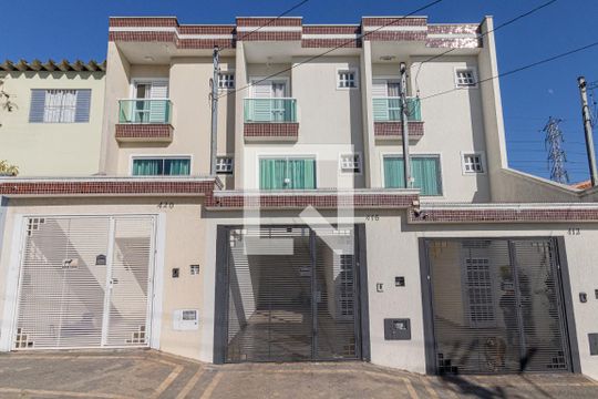 Fachada de casa à venda com 3 quartos, 130m² em Cidade Patriarca, São Paulo