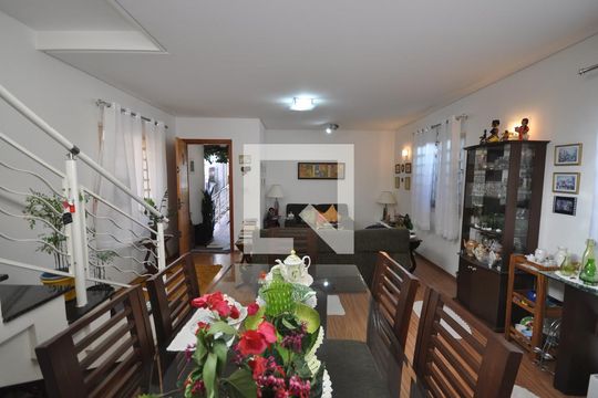 Sala de casa à venda com 3 quartos, 300m² em Tucuruvi, São Paulo