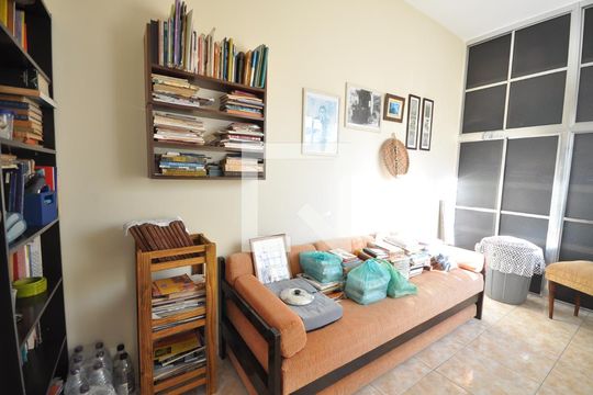 Quarto de casa à venda com 3 quartos, 300m² em Tucuruvi, São Paulo