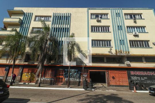 Fachada de apartamento à venda com 1 quarto, 63m² em Floresta, Porto Alegre