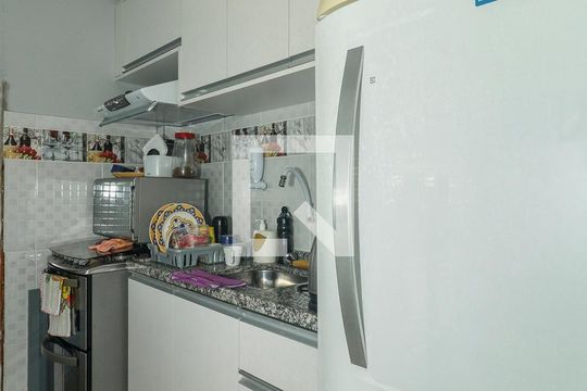 Cozinha de apartamento à venda com 1 quarto, 63m² em Floresta, Porto Alegre