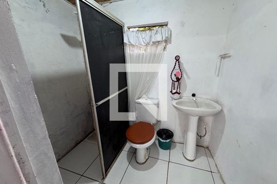 Banheiro de casa para alugar com 1 quarto, 24m² em Scharlau, São Leopoldo