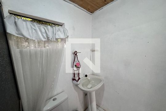 Banheiro de casa para alugar com 1 quarto, 24m² em Scharlau, São Leopoldo