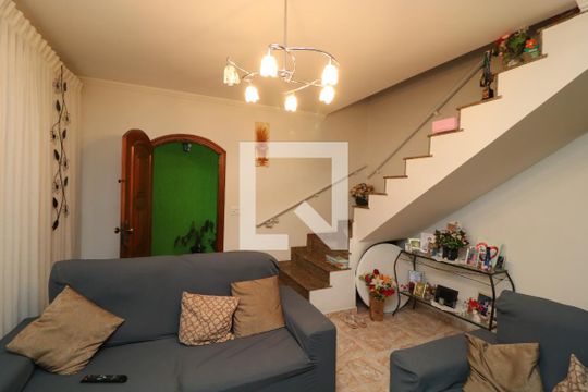 Sala de casa para alugar com 2 quartos, 180m² em Cidade São Mateus, São Paulo