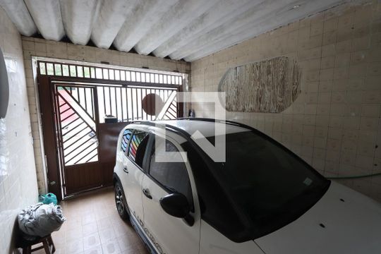 Garagem de casa à venda com 2 quartos, 72m² em Jardim Independência (são Paulo), São Paulo