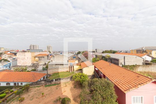Vista 1 de apartamento para alugar com 2 quartos, 60m² em Centro, Carapicuíba