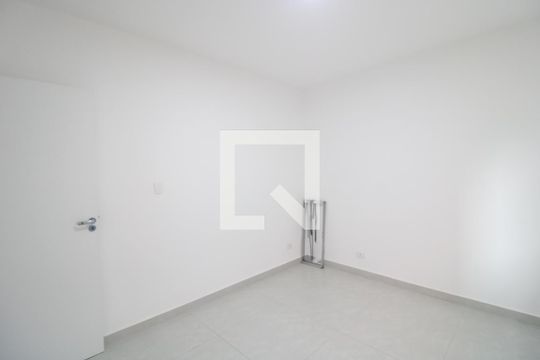 Quarto 2 de casa à venda com 4 quartos, 248m² em Vila Arriete, São Paulo