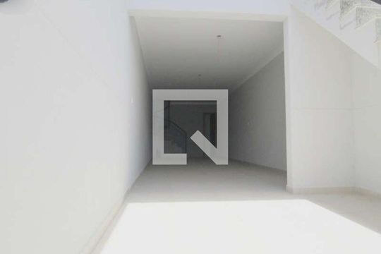 Garagem de casa à venda com 3 quartos, 300m² em Vila Constança, São Paulo
