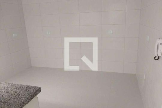 Cozinha de casa à venda com 2 quartos, 130m² em Vila Nivi, São Paulo