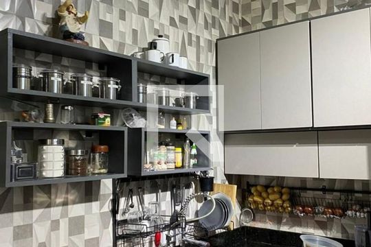 Cozinha de casa à venda com 2 quartos, 250m² em Vila Nivi, São Paulo
