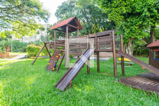Área comum - Playground de apartamento à venda com 3 quartos, 66m² em Santo Antônio, Porto Alegre
