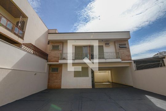 Garagem de apartamento para alugar com 1 quarto, 34m² em Jardim Irajá, Ribeirão Preto
