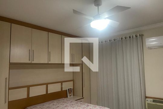 Quarto 1 de casa à venda com 4 quartos, 264m² em Benfica, Rio de Janeiro