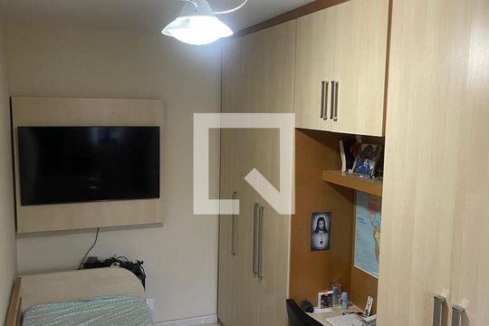 Quarto 2 de casa à venda com 4 quartos, 264m² em Benfica, Rio de Janeiro