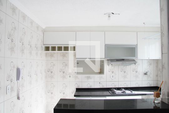 Cozinha de apartamento para alugar com 2 quartos, 55m² em Água Chata, Guarulhos