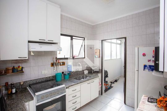 Cozinha de apartamento à venda com 2 quartos, 70m² em Vila Marchi, São Bernardo do Campo