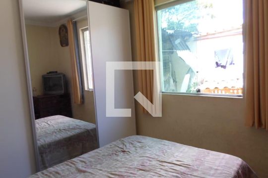 Quarto 1 de casa à venda com 2 quartos, 86m² em Bom Jesus, Contagem
