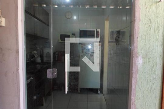 Cozinha de casa à venda com 2 quartos, 86m² em Bom Jesus, Contagem