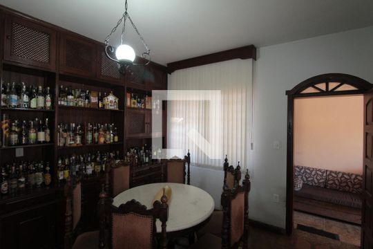 Copa de casa à venda com 3 quartos, 172m² em Santa Amelia, Belo Horizonte
