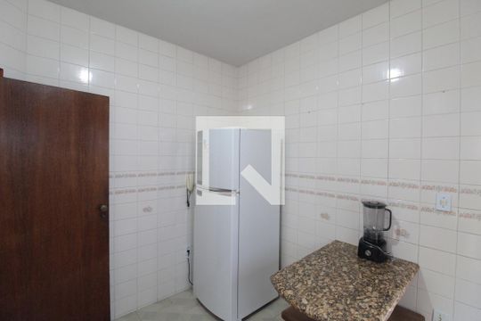 Cozinha de casa à venda com 3 quartos, 172m² em Santa Amelia, Belo Horizonte