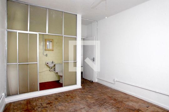 Suíte de apartamento à venda com 2 quartos, 73m² em Floresta, Porto Alegre