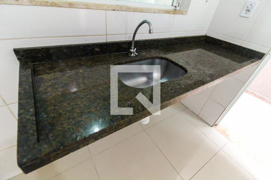 Cozinha de casa para alugar com 3 quartos, 90m² em Vila Progresso (zona Leste), São Paulo