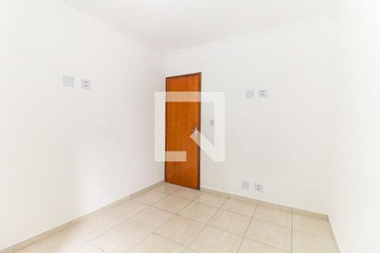 Suíte de casa para alugar com 3 quartos, 90m² em Vila Progresso (zona Leste), São Paulo