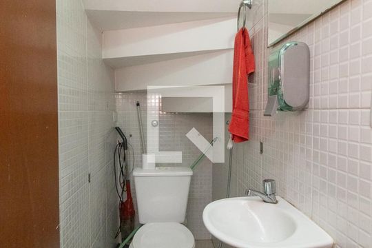 Lavabo de casa à venda com 3 quartos, 120m² em Jardim Lisboa, São Paulo