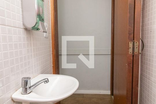 Lavabo de casa à venda com 3 quartos, 120m² em Jardim Lisboa, São Paulo
