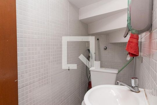 Lavabo de casa à venda com 3 quartos, 120m² em Jardim Lisboa, São Paulo